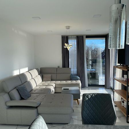 Luxury Apartments In Balatonalmadi, Almadi Lux Apartman II - Crystal White Eksteriør billede