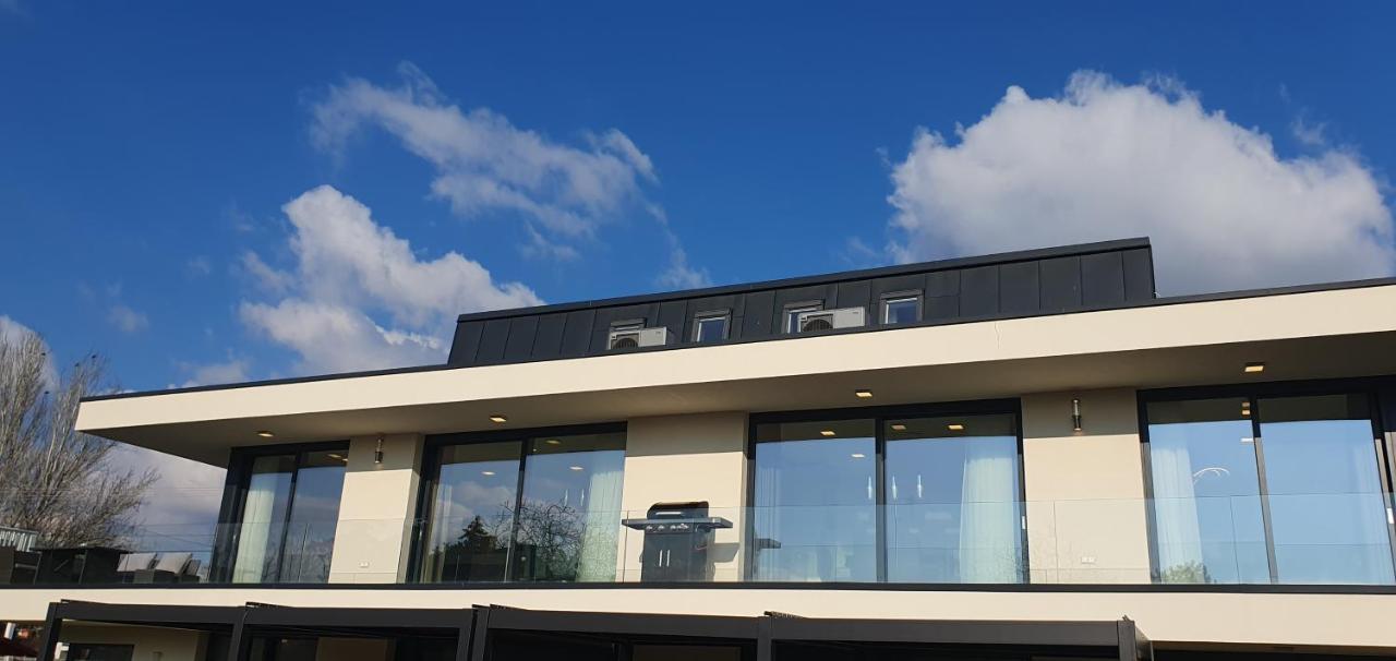 Luxury Apartments In Balatonalmadi, Almadi Lux Apartman II - Crystal White Eksteriør billede