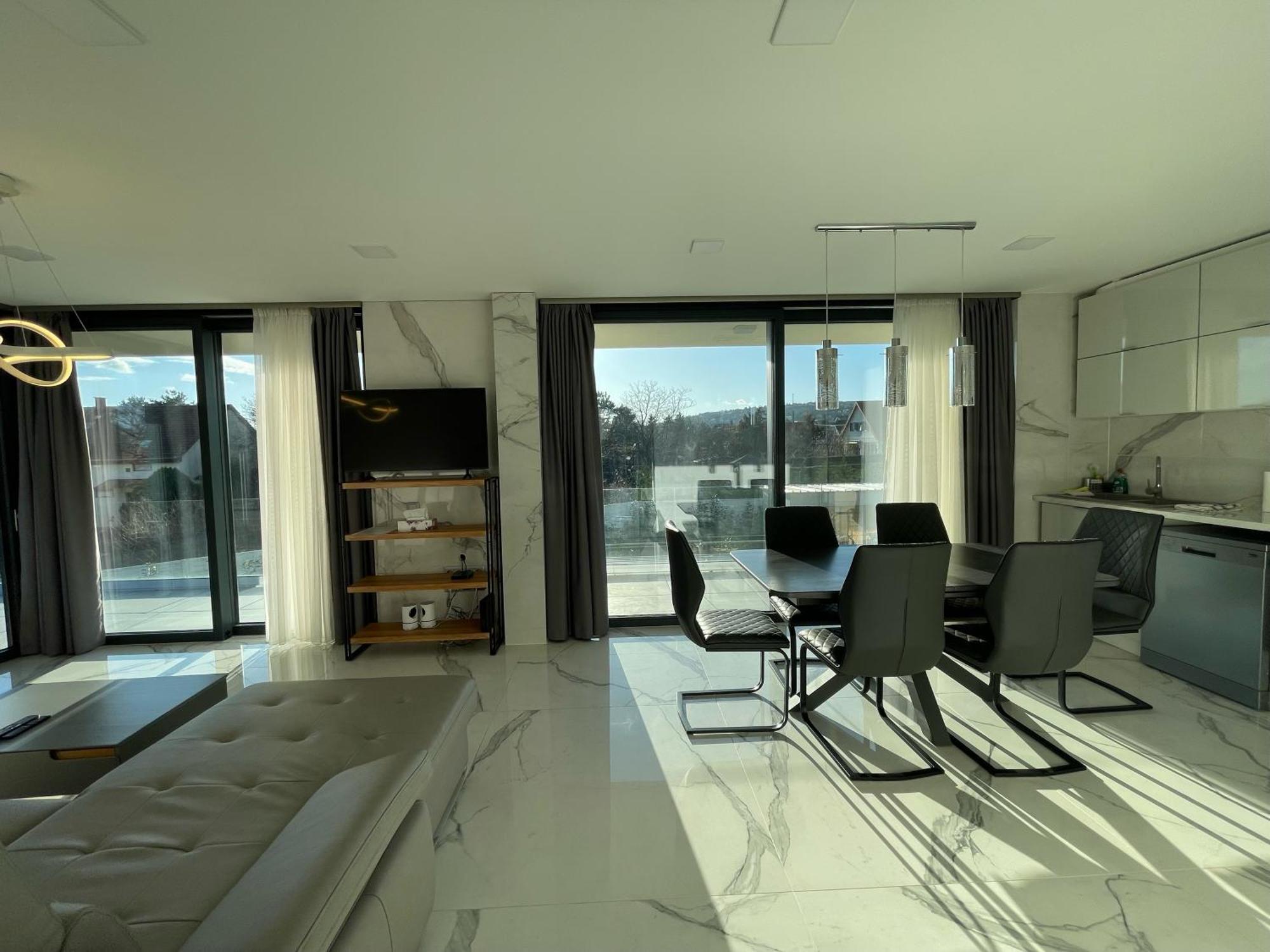 Luxury Apartments In Balatonalmadi, Almadi Lux Apartman II - Crystal White Eksteriør billede