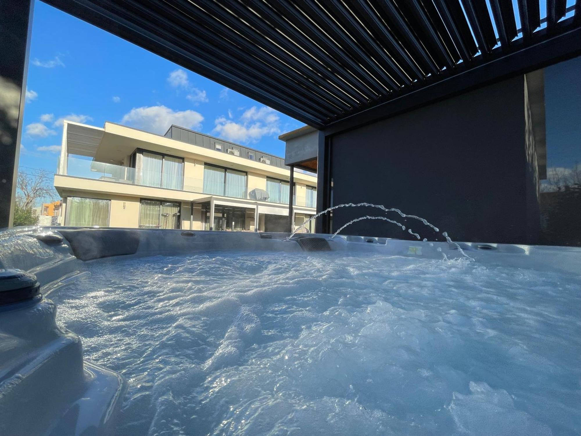 Luxury Apartments In Balatonalmadi, Almadi Lux Apartman II - Crystal White Eksteriør billede