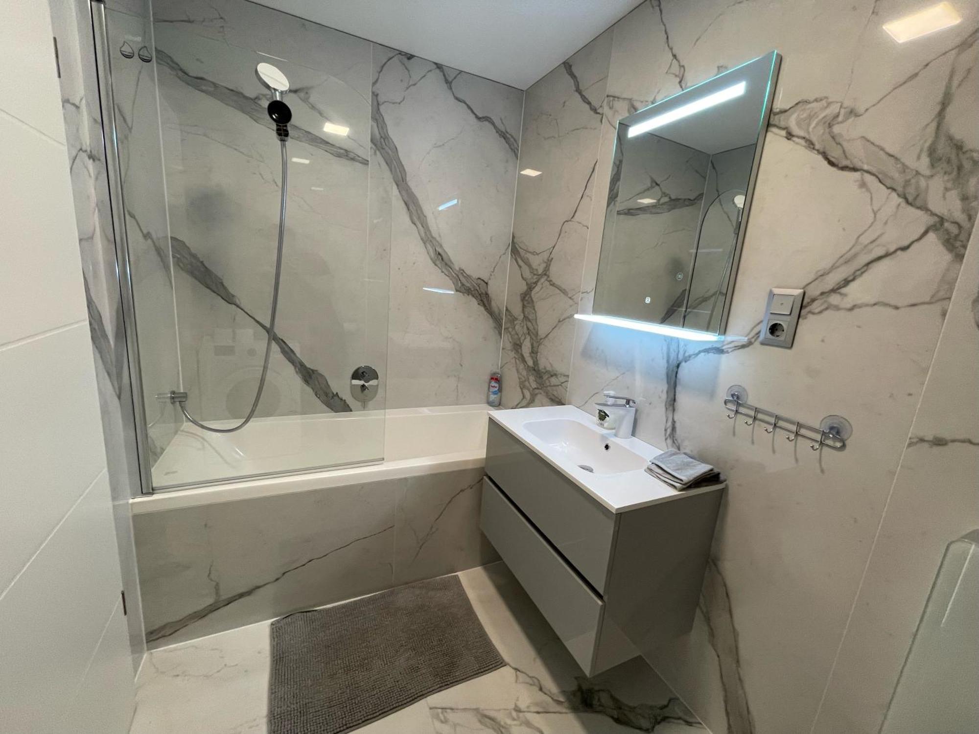 Luxury Apartments In Balatonalmadi, Almadi Lux Apartman II - Crystal White Eksteriør billede